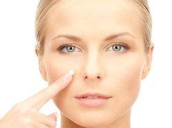 Poznaj 7 sposobów na napiętą skórę twarzy!