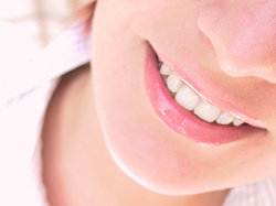 Nadwrażliwość zębów - jak sobie z nią radzić?
