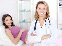 Kobieta w ciąży u stomatologa