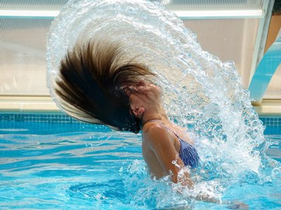 Aqua fitness – opis i zalety treningu w wodzie