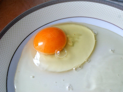 Proteiny z jajek mogą obniżyć ciśnienie krwi