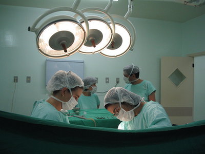 Włochy: przeszczep wątroby przeprowadzony przy pomocy robota