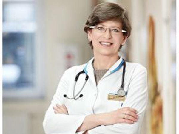 Dr Lidia Ruszkowska