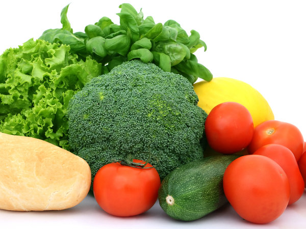 Jedz  świeże warzywa i owoce